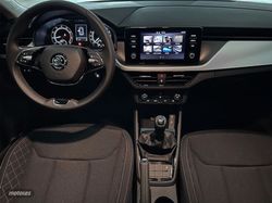 Skoda Kamiq 1.0 TSI 95CV Ambition - Miniatura 10