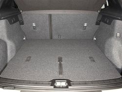Volvo XC40 1.5 129CV T2 Essential Auto - Miniatura 18