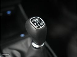 Hyundai i20 1.2 MPI 79CV Smart - Miniatura 13