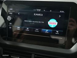 Volkswagen T-Cross 1.0 TSI 95CV Edition - Miniatura 10
