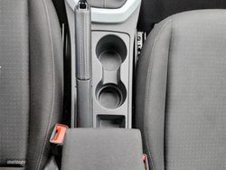 Seat Arona 1.0 TSI 95CV Style Special Edition - Miniatura 22