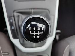 Seat Arona 1.0 TSI 95CV Style Special Edition - Miniatura 22