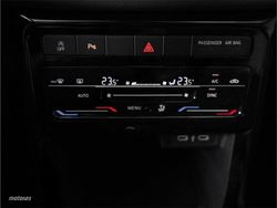 Volkswagen T-Cross 1.0 TSI 115CV Life DSG - Miniatura 16
