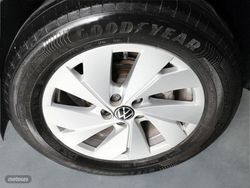Volkswagen T-Cross 1.0 TSI 115CV Life DSG - Miniatura 24