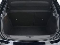 Peugeot 208 1.2 Hybrid 110CV Allure eDCS6 - Miniatura 21