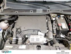 Peugeot 2008 Gasolina 100 S&S 6 Vel. MAN Allure - Miniatura 25