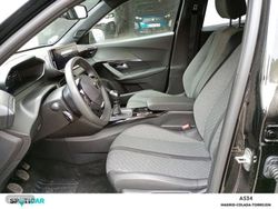 Peugeot 2008 Gasolina 100 S&S 6 Vel. MAN Allure - Miniatura 9