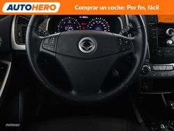 Ssangyong Korando 2.0 TD Limited 4x4 - Miniatura 23