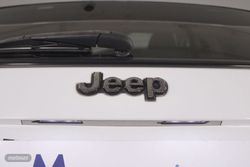 Jeep Compass 1.5 MHEV 96KW NIGHT EAGLE FWD DDCT 5P - Miniatura 14