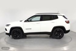 Jeep Compass 1.5 MHEV 96KW NIGHT EAGLE FWD DDCT 5P - Miniatura 19