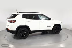 Jeep Compass 1.5 MHEV 96KW NIGHT EAGLE FWD DDCT 5P - Miniatura 24