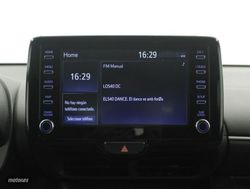Toyota Yaris 1.5 VVT-I HEV ACTIVE TECH 5P - Miniatura 12