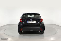 Toyota Yaris 1.5 VVT-I HEV ACTIVE TECH 5P - Miniatura 17