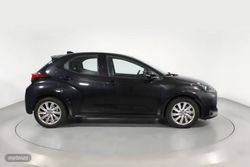 Toyota Yaris 1.5 VVT-I HEV ACTIVE TECH 5P - Miniatura 3