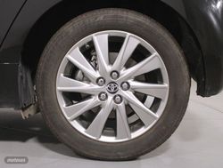 Toyota Yaris 1.5 VVT-I HEV ACTIVE TECH 5P - Miniatura 8