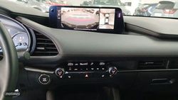 Mazda Mazda3 2.5 E-SKYACTIV-G EXCLUSIVE-LINE 5P - Miniatura 4