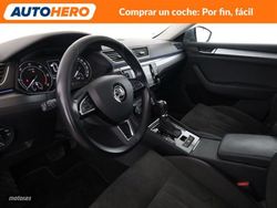 Skoda Superb 2.0 TDI Style - Miniatura 12