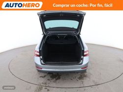 Skoda Superb 2.0 TDI Style - Miniatura 17