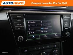Skoda Superb 2.0 TDI Style - Miniatura 24