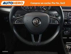Skoda Superb 2.0 TDI Style - Miniatura 25