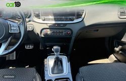 Kia XCeed 1.6 GDi PHEV 104kW (141CV) eTech - Miniatura 10