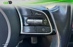 Kia XCeed 1.6 GDi PHEV 104kW (141CV) eTech - Miniatura 19