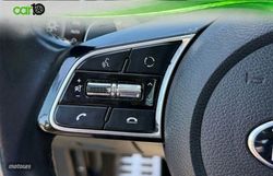 Kia XCeed 1.6 GDi PHEV 104kW (141CV) eTech - Miniatura 20
