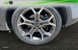 Kia XCeed 1.6 GDi PHEV 104kW (141CV) eTech - Miniatura 21