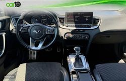 Kia XCeed 1.6 GDi PHEV 104kW (141CV) eTech - Miniatura 9