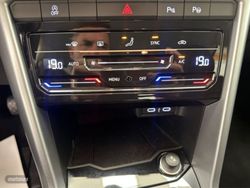 Volkswagen T-Roc Life 2.0 TDI 85kW (115CV) - Miniatura 23