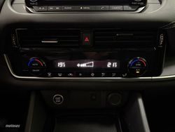 Nissan Qashqai Acenta 1.3 DIG-T 140CV MHEV - Miniatura 17
