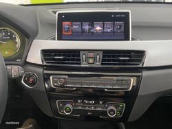 BMW X1 sDrive Advantage 18i 1.5 136CV Auto - Miniatura 12