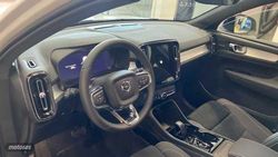 Volvo XC40 XC40 BLACK EDIT PLUS B3 (G) MILD HYBRID - Miniatura 5