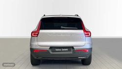 Volvo XC40 2.0 B3 MHEV PLUS DARK DCT 163 CV - Miniatura 3