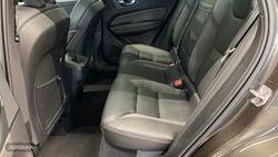 Volvo XC 60 2.0 B4 D R-DESIGN AUTO 197 CV - Miniatura 10