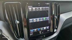 Volvo XC 60 2.0 B4 D R-DESIGN AUTO 197 5P - Miniatura 12