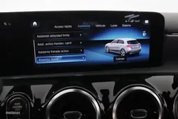 Mercedes Clase A A180D AUTO 118CV S/S 5P # CUERO,NAVI,PARKTRONIC,CAMARA TRASERA, - Miniatura 19