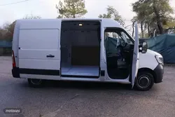 Renault Master F3300 L2H2 2.2 BLUEDCI CONFORT 135CV 4P VENTA SOLO PROFESIONAL # IVA DEDUCIBLE,PARKTRONIC - Miniatura 9