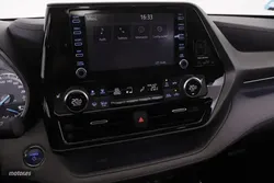 Toyota Highlander 2.5L HYBRID ADVANCE 246CV AUTO AWD 7 PLAZAS 5P # TECHO PANORAMICO ELE,CUERO,PARKTRONIC - Miniatura 17