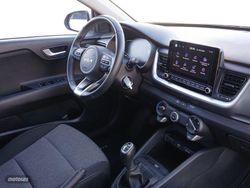 Kia Stonic 1.0 T-GDi MHEV 100CV Concept - Miniatura 11
