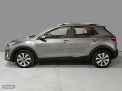 Kia Stonic 1.0 T-GDi MHEV 100CV Concept - Miniatura 3