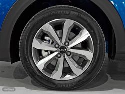 Kia Stonic 1.0 T-GDi MHEV 100CV Concept - Miniatura 6