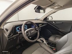 Kia Niro 1.6 HEV Drive - Miniatura 3