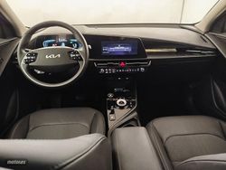Kia Niro 1.6 HEV Drive - Miniatura 4
