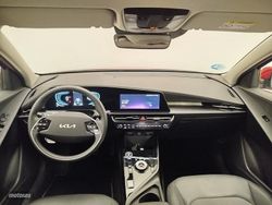 Kia Niro 1.6 HEV Drive - Miniatura 4