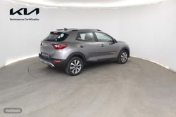 Kia Stonic 1.0 T-GDi MHEV 100CV Drive - Miniatura 11