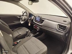 Kia Stonic 1.0 T-GDi MHEV 100CV Drive - Miniatura 5