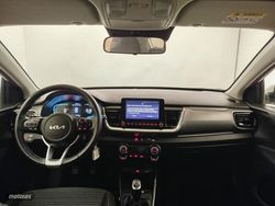 Kia Stonic 1.0 T-GDi MHEV 100CV Drive - Miniatura 4
