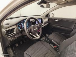 Kia Stonic 1.0 T-GDi MHEV 100CV Drive - Miniatura 3