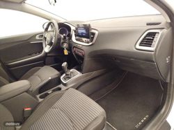 Kia XCeed 1.0 T-GDi Drive 100CV - Miniatura 5